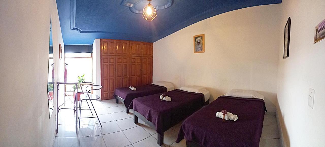 Casa Violeta Hostel Tepic Exterior photo